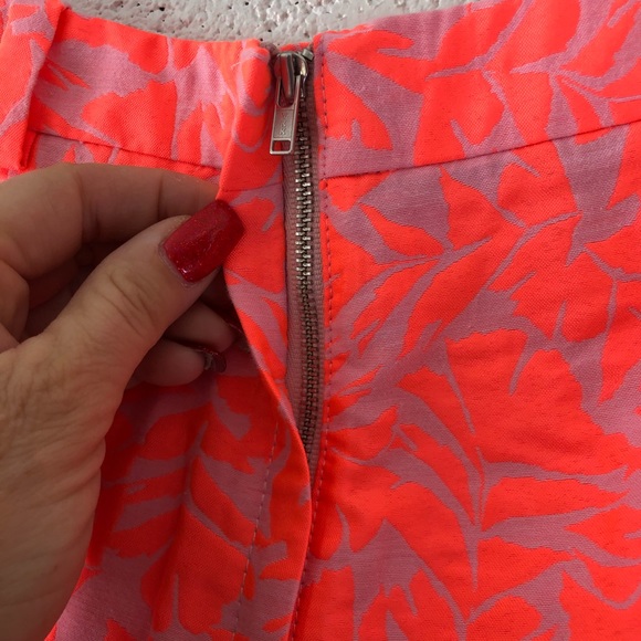 J Crew Neon Coral tap shorts sz: 6 - Picture 8 of 8